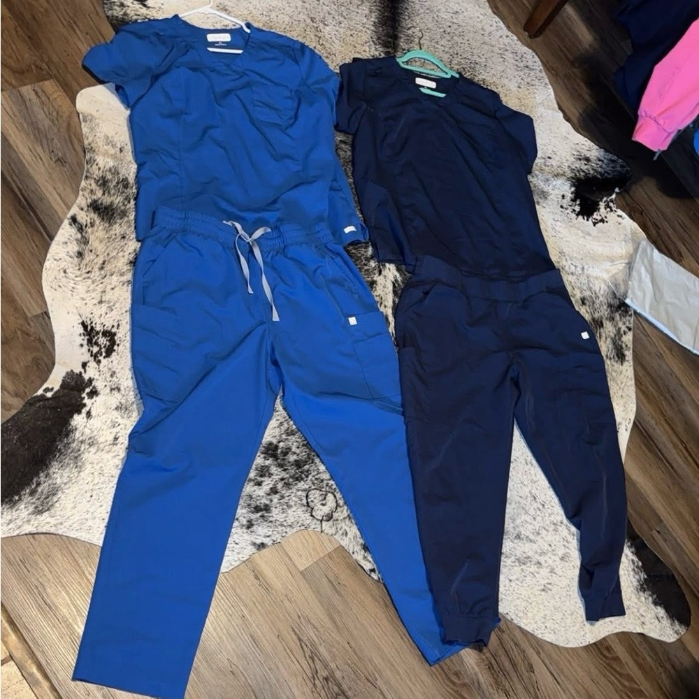 Women's Stretch Jogger Scrubs - Royal Blue & Navy
